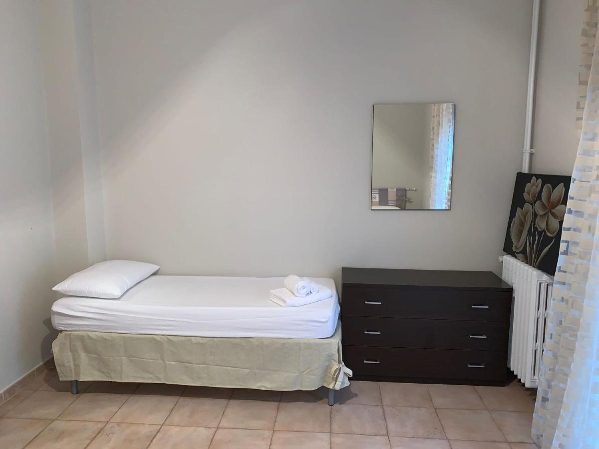 Beautiful Apartment A Due Passi Dal Centro Orbassano Zewnętrze zdjęcie